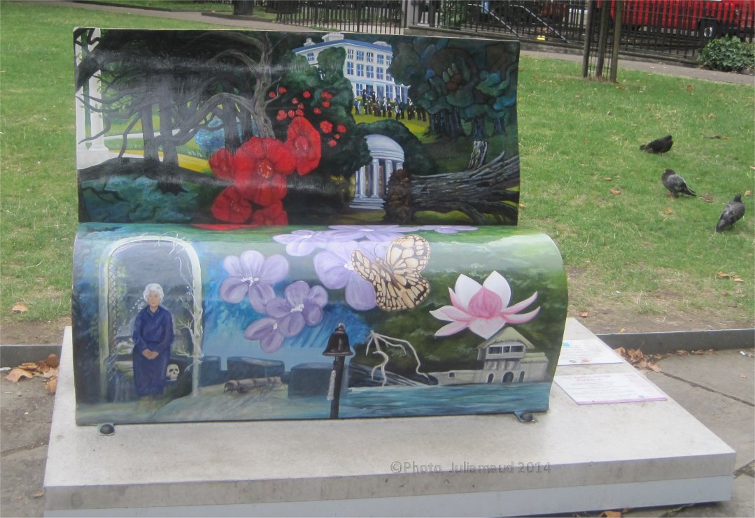 Agatha Christie bench by Juliamaud