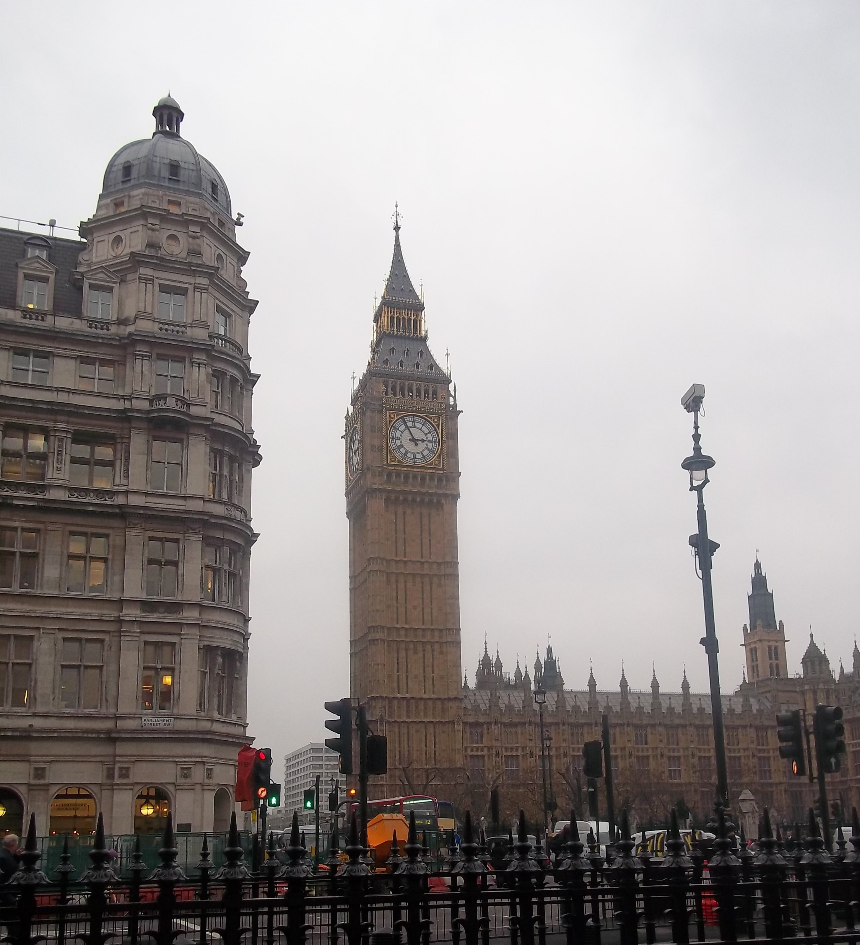 houses of parliament by Juliamaud