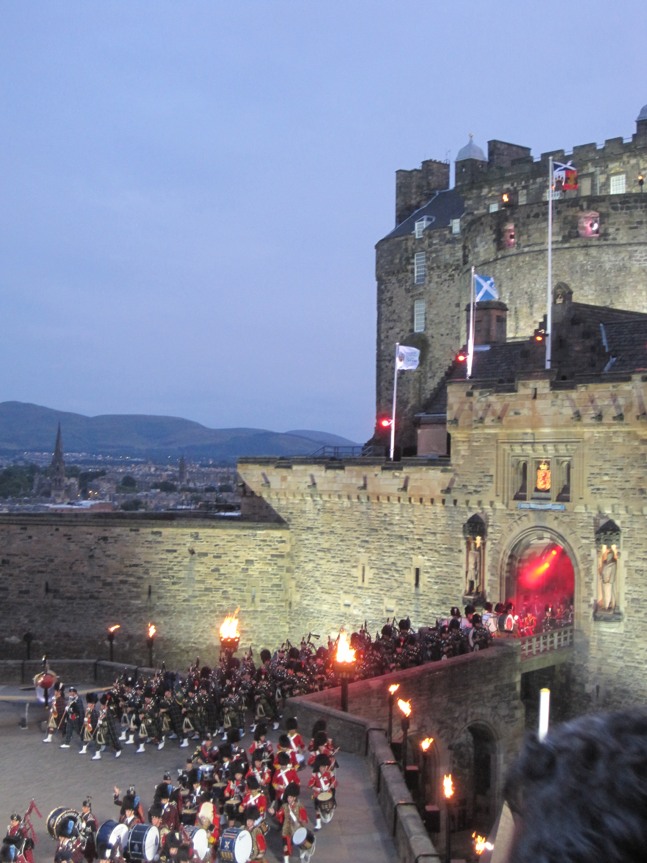 Edinburgh Tattoo by Juliamaud