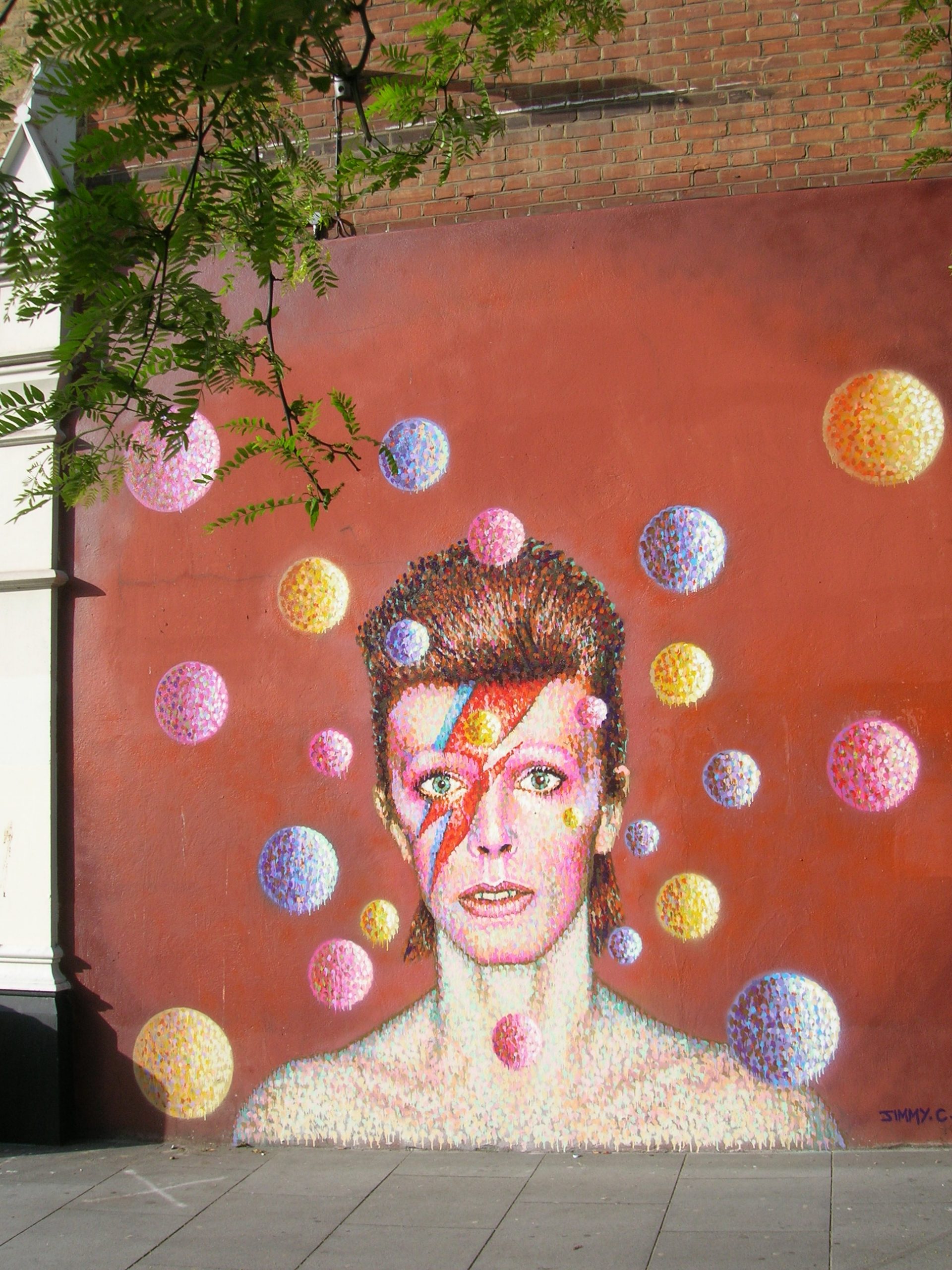 David Bowie Mural in Brixton by Ian Thirkettle