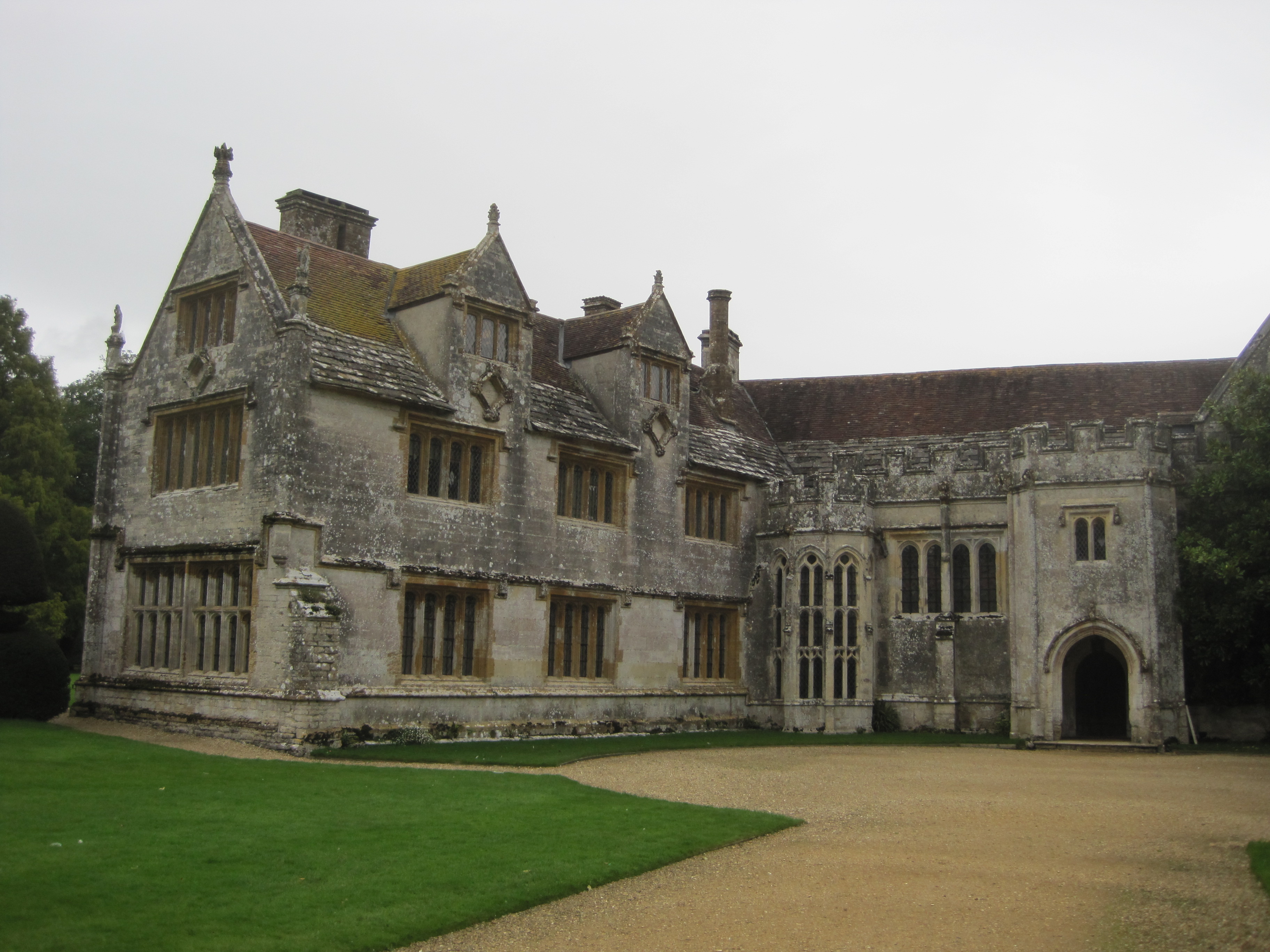 Athelhampton House - photo by Juliamaud